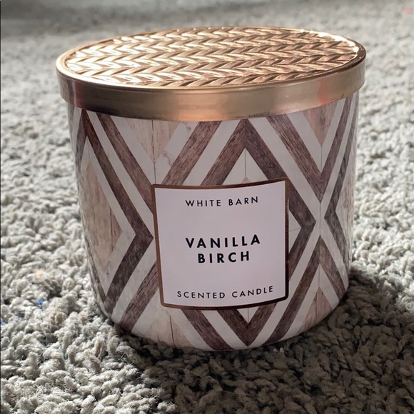 Bath & Body Works Other - White barn Vanilla Birch 3 wick new!